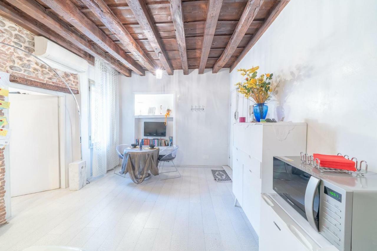 Abbraccio Di Giulietta Apartment Verona Bagian luar foto